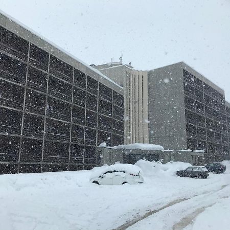 Ferienwohnung Aroma Di Legno E Profumo Di Neve Breuil-Cervinia Exterior foto